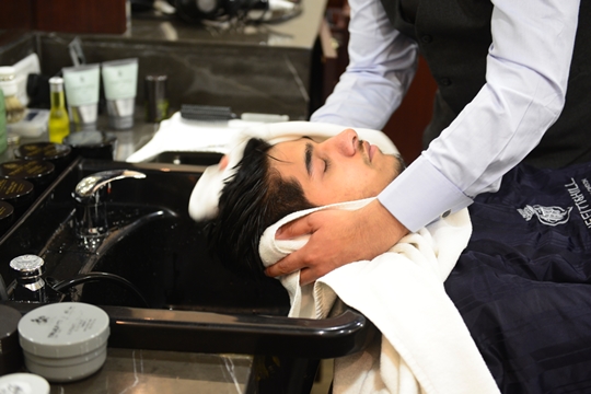 Truefitt & Hill Clocks In 215 Years Of Uncompromising Dedication To Male Vanity And Grooming Excellence