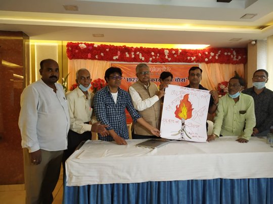 Filmmaker Abhik Bhanu exudes supreme confidence with the launch of his first historical film on “1922 Pratikar Chauri Chaura”