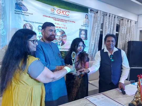 Dard Bhari Surili Awaj Se Mukeshji Ne Sabke Dil Mein Apna Khas Mukam Banaya – Dr Namrata Anand