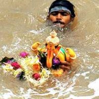Legendary Photojournalist Mukesh Parpiani showing his photo exhibition THE LEGACY in Jehangir