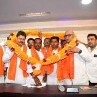 RJD Leader Gautam Yadav Joined BJP Along With Hundreds Of Supporters, OBC Morcha State President Balram Mandal Got Him The Membership