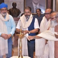 “ATHAHA” Beyond The Boundaries Solo Show Of Paintings By Well-Known Artist Alka Bhrushundi At Jehangir Art Gallery